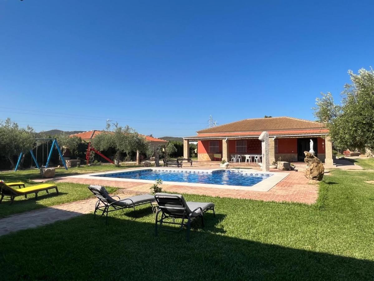 La Estacada Villa Lora del Rio ภายนอก รูปภาพ